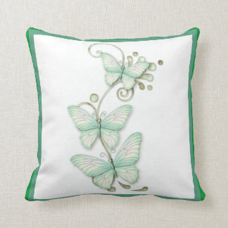 Blühende Schmetterlinge 2 Kissen