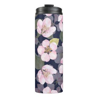Blühender Apfel: Dunkelblaue Wasserfarbe Thermosbecher