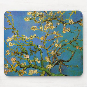 Blühender Mandelbaum von Vincent van Gogh Mousepad