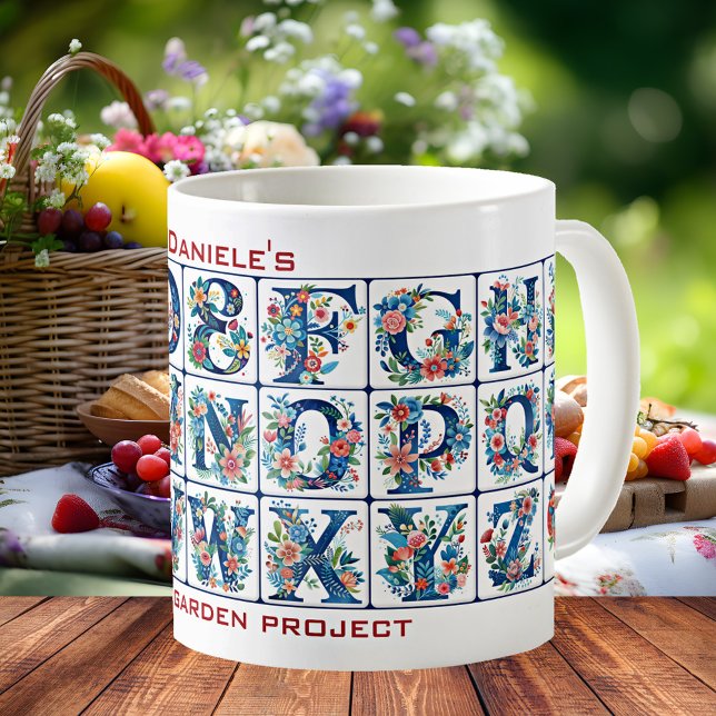 Blume Alphabet Mittelmeer Kleine Tasse (Mug featuring tiles with the alphabet and flowers in a Mediterranean style - kids - garden)