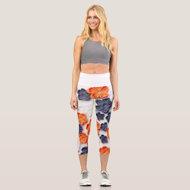 Blume aus handgefertigten Frühlingstoffen, orange  Capri Leggings (Vorderseite)