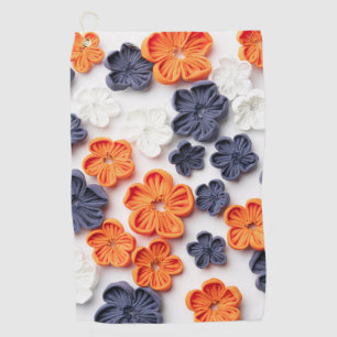 Blume aus handgefertigten Frühlingstoffen, orange  Golfhandtuch