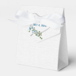Blume aus weißem Ribbon Herz und Aqua Gefälligkeit Geschenkschachtel