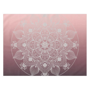 Blume, Blätter, Mandala, Weiße Spitzen, rosa Tischdecke