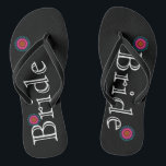 Blume Bride Flip Flops<br><div class="desc">Es ist Black and Pink Lotus Blume Bride's Fun,  maßgeschneiderte Hochzeitsflip Flops.</div>