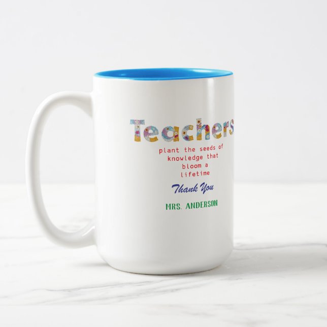 Blume Briefe Lehrerin Geschenk Zweifarbige Tasse (Links)