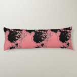 Blume Doodle Seitenschläferkissen<br><div class="desc">Folgen Sie meiner Arbeit und meiner Marke auf Instagram @MRNStudios</div>