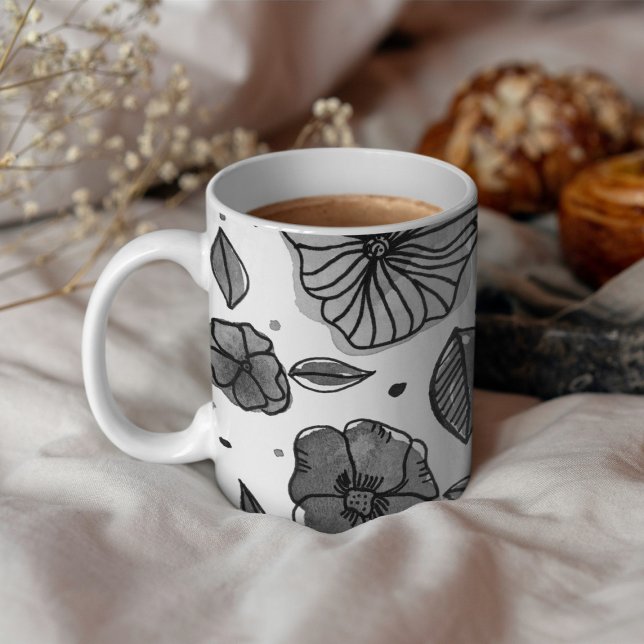 Blume für Aquarell und Tinte - Schwarzweiß Kaffeetasse (Von Creator hochgeladen)