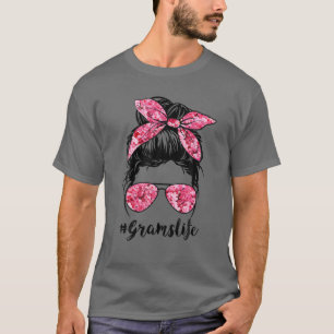 Blume Grams Life Messy Bun Haare Brille Pink Moth T-Shirt