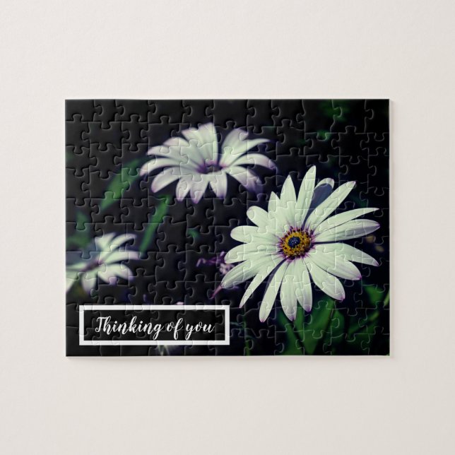 Blume im Weißen Garten Adorable Thinking Puzzle (Horizontal)