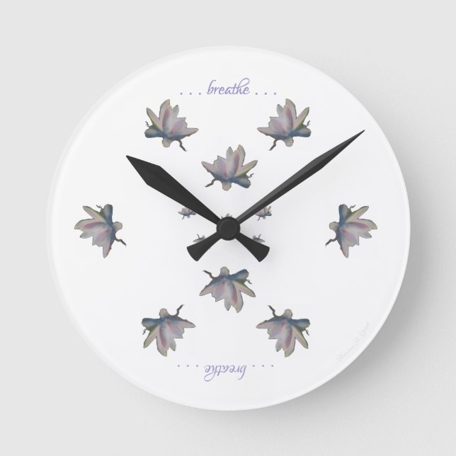 Blume Maureen Girard Lotus Runde Wanduhr (Vorderseite)