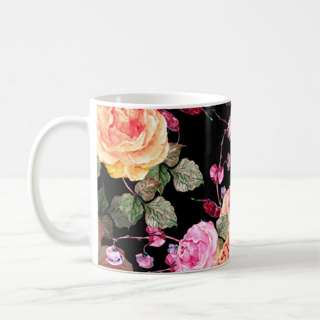 Blume mit Blume Haricot auf Kaffeetasse (Links)