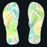 Blume mit handgemalten Wasserfarben Flip Flops<br><div class="desc">Mädchen und süße Aquarell-Blume in Aqua und Gelb perfekt für Frühjahr,  Sommer,  sowie für Braut,  Brautmädchen,  Brautmutter,  Bräutigam,  Trauzeugin,  Blume Mädchen Geschenke,  und vieles mehr!</div>