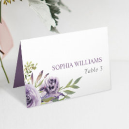 Blume mit lila Rose beim Hochzeitstisch Tischnummer