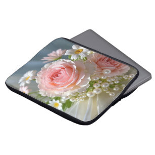 Blume mit zeitloser, extravaganter Eleganz Laptopschutzhülle