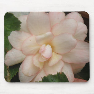 Blume Mousepad