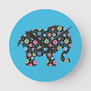 Blume Muster Elephant auf Blue Runde Wanduhr