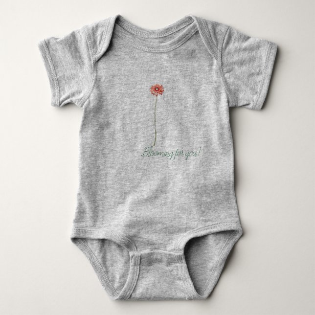 Blume Pale Red Gerbera Baby Strampler (Vorderseite)