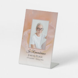 Blume Petals Beerdigung Gedenkstätte für Pink Rose Sockelschild