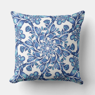 Blume und Blattmandala in der Blues Kissen