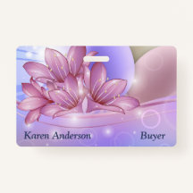 Blume und Eier auf farbenfrohen pastellfarbenen Un