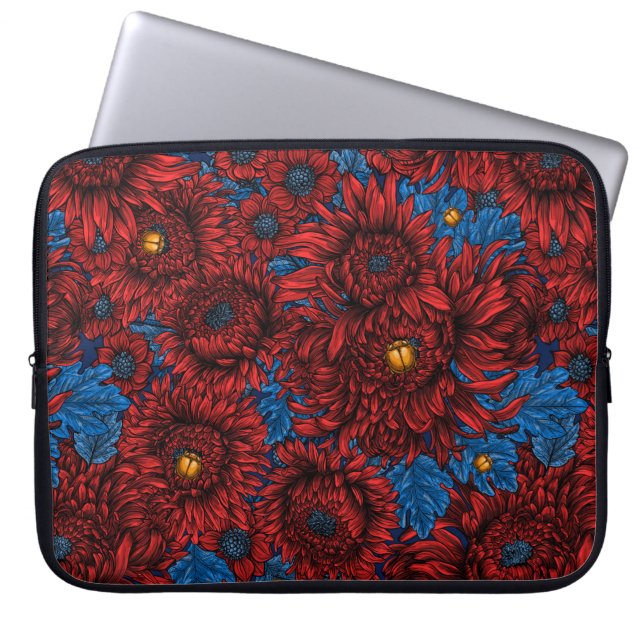 Blume und Orangenkäfer Laptopschutzhülle (Vorderseite)