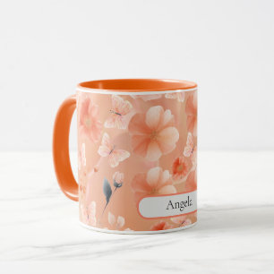 Blume und Schmetterlinge aus Orange und Pfirsich Tasse