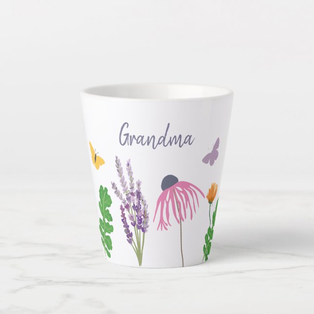 Blume und Schmetterlinge Grandma Geburtstag Milchtasse (Vorderseite)