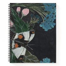 Blume und Schmetterlinge