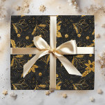 Blume von Gold und Black Christmas Poinsettia Geschenkpapier<br><div class="desc">Dieses elegante und glamouröse Verpackungspapier ist vielseitig einsetzbar und kann für Geschenke oder Kunst- und Handwerksprojekte verwendet werden. Es ist ideal für jeden Anlass wie Weihnachten,  Geburtstage,  Hochzeiten,  Brautpartys,  Babyduschen,  Jahrestage oder allgemeine Geschenke. Das Design zeigt Imitate Gold Glitzer poinsettia Blume auf einem schwarzen Hintergrund. Ideal für die Ferienzeit.</div>