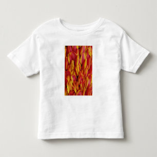 Blumen auf einem Wagen zur Feier des Königinnentag Kleinkind T-shirt