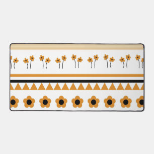 Blumen-Dreieck-Boho-Muster mit Randstreifen Schreibtischunterlage