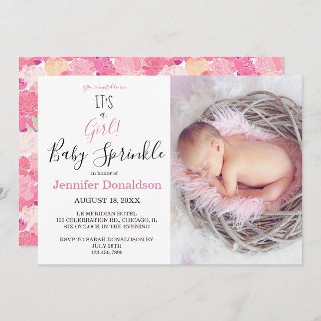 Blumen Es ist ein Mädchen! Pink Foto Baby Sprinkle Einladung (Vorne/Hinten)