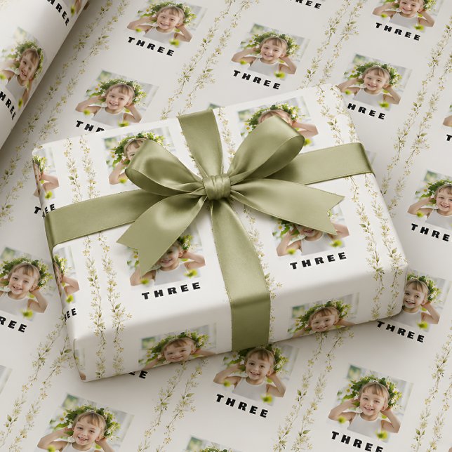 Blumen-Geburtstags-Geschenkpapier für Mädchen Geschenkpapier (Von Creator hochgeladen)