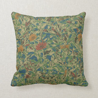 Blumen gegen Blatttarnungsmuster Kissen