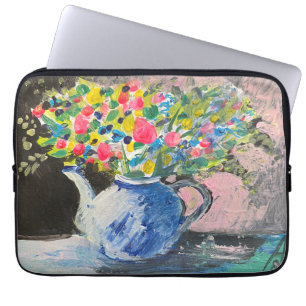 Blumen in einer Teekanne, Boho-Stil Laptopschutzhülle
