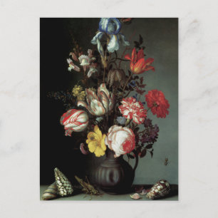 Blumen in einer Vase mit Muscheln und Insekten Postkarte