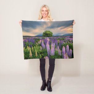 Blumen   Lupinefeld in Neuseeland Fleecedecke