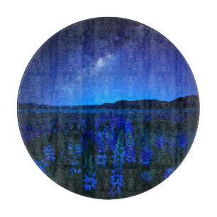 Blumen   Lupinen Blühen am Nachtsee Tekapo Schneidebrett