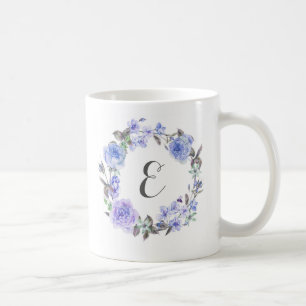 Blumen Monogramm des lila Pastellwatercolor- Tasse