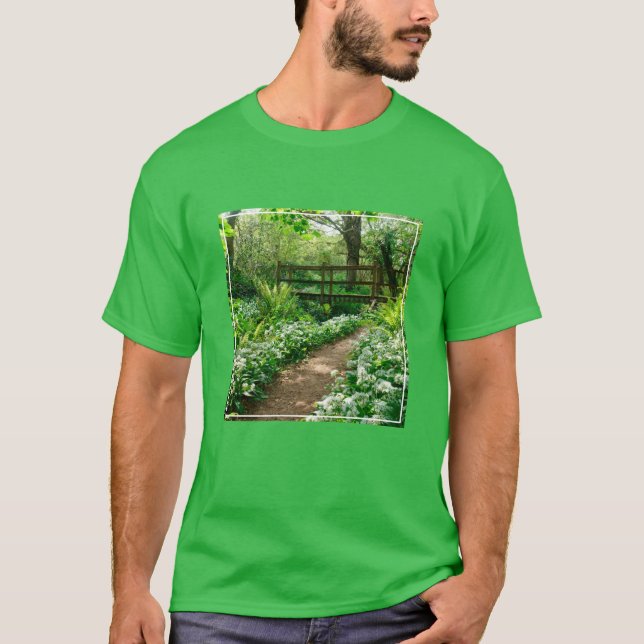 Blumen | Weiße Wildblumen im Wald T-Shirt (Vorderseite)
