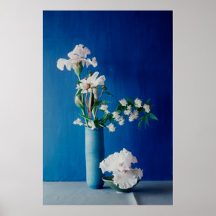 Blumen   White Iris in Vase Poster