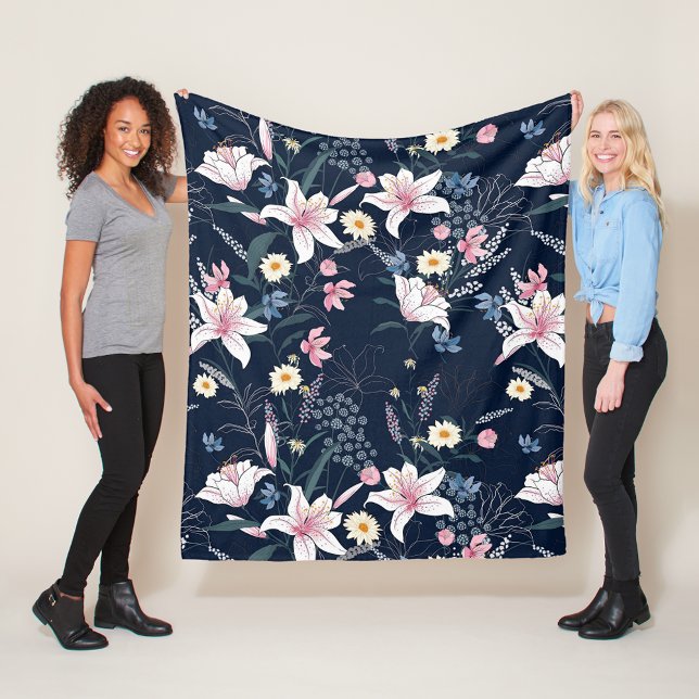 Blumenästhesie Fleecedecke (Von Creator hochgeladen)