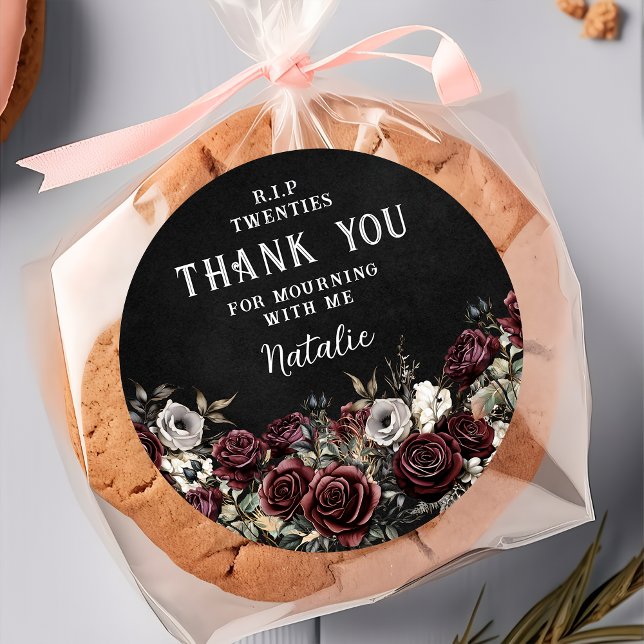 Blumenaufkleber 20. Geburtstagsaufkleber Runder Aufkleber (Von Creator hochgeladen)