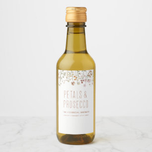 Blumenblätter und Prosecco Wildblumen-Brautjungfer Weinetikett