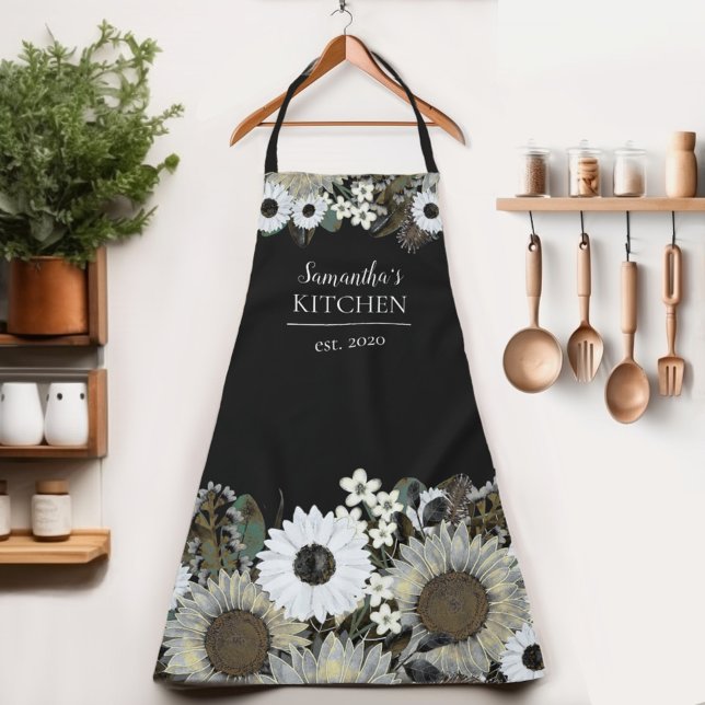 Blumenblume Schürze (Indulge in the elegant sunflower charm of our Womens apron.  Cook in style and let your name shine!)