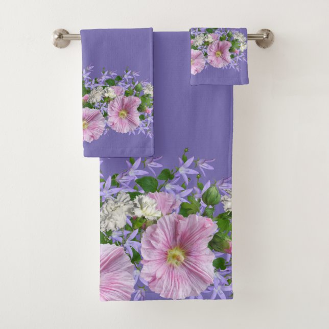 Blumenborder Hollyhocks auf Periwinkle Hintergrund Badhandtuch Set (Insitu)