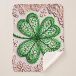 Blumencoquette Kleeblatt St Patrick's Day Sherpadecke