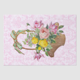 BlumenDamast und rosa Rosen im Korbgeflecht Seidenpapier