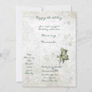 Blumendesign von Weiß und Grün Geburtstag Einladun Einladung